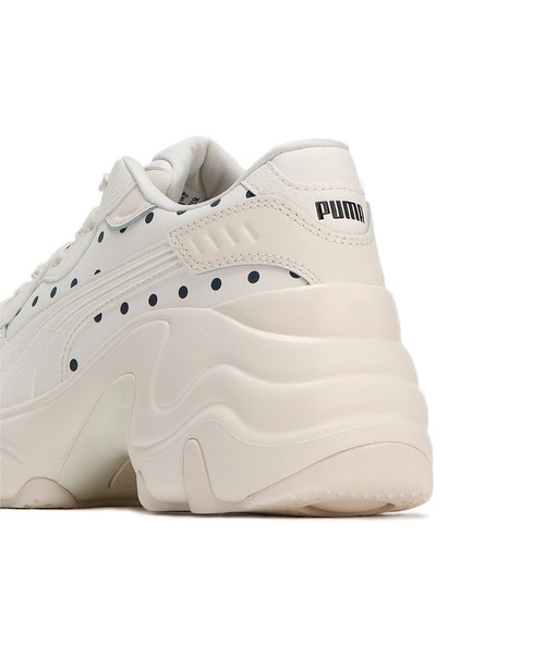 「PUMA」 ローカットスニーカー 24.5cm アイボリー レディース