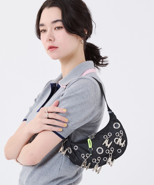 LESPORTSAC(レスポートサック) ショルダーバッグ MSGM MD CRESCENT 1858 黒 MSGM LeSportsac×MSGM】MSGM MD CRESCENT ｜ショルダーバッグ/斜め掛け