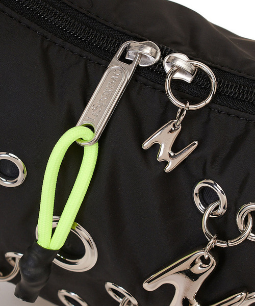 ショルダーバッグ バッグ MSGM GROMMET CRESCENT ロゴグロメッツ/ブラック レディースの画像