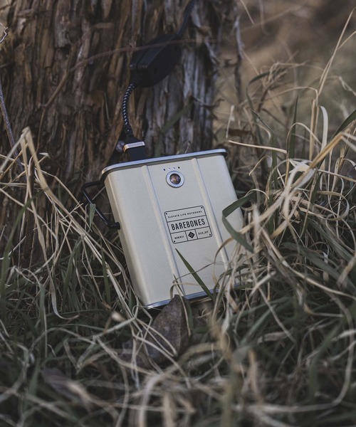 BAREBONES パワーバンク 10000mAh Power Bank - 10000 mAh – Barebones
