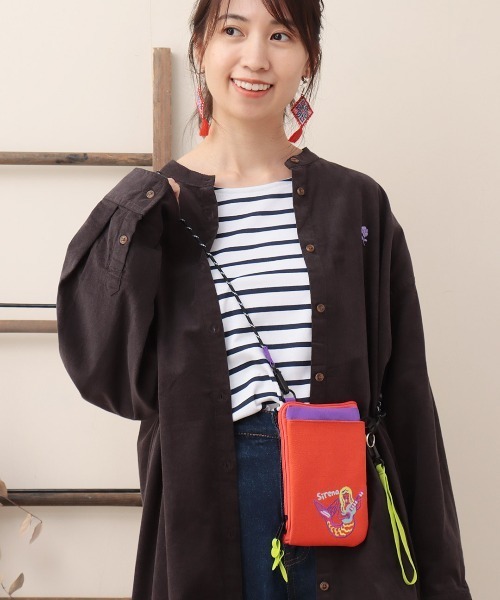 チチカカ ショルダーバッグ バッグ ネイティブ刺繍スマホ