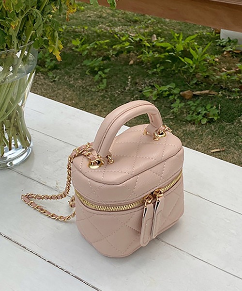 未開封ラス1点 キルティングスタッズチェーンバックパック キルティングチェーンミニバッグ[tr870] | レディースファッション通販