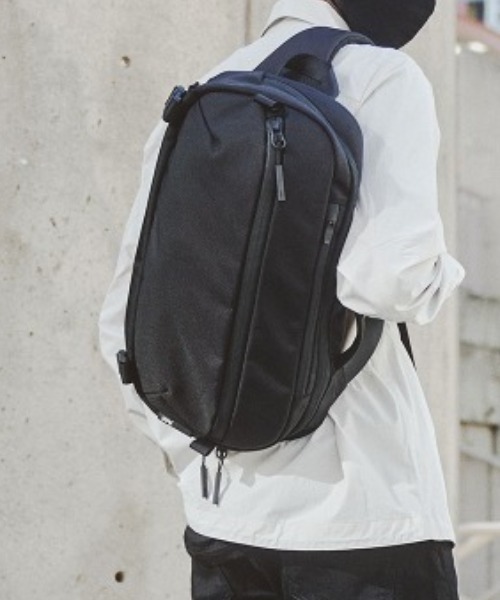Aer（エアー） ショルダーバッグ Travel Sling 2 Black AER-21013