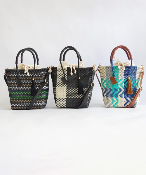 新品未使用　woven 　かごバッグ タッセル付き　ウーヴンメキシコ製　グリーン WOVEN ウーブン ウーヴン タッセル付き バスケットバッグ