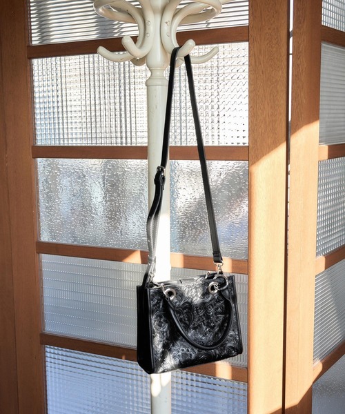 HARE（ハレ） ショルダーバッグ バッグ Flowerエンボスミニトート