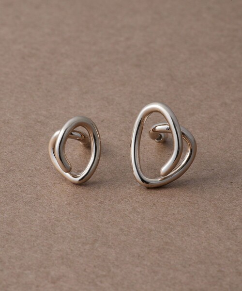 ete bijoux（エテ ビジュー） ピアス 「ドロー」 ワンストローク