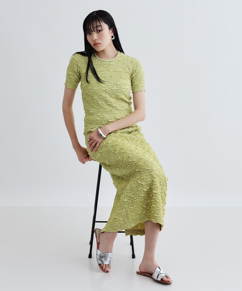 INDIVI カーキ タイトスカート サイズ19 INDIVI GALLEST スカート ふくれジャカードタイトスカート