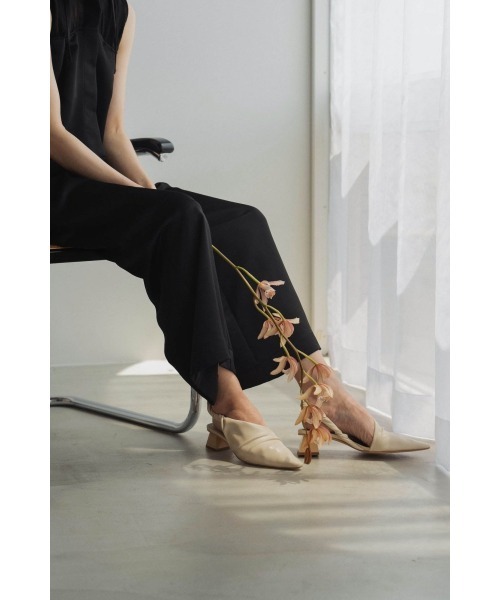 【メーカー直売】の商品をすべて twist asymmetry パンプス Marf Knuth heel Yahoo!店 ZOZOTOWN : 靴