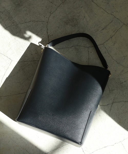 美品★RANDEBOO★ランデブー★トートバッグ★ショルダーバッグ★2way★黒 通勤バッグにもうってつけ。シンプルかつ上品な「RANDEBOO」の