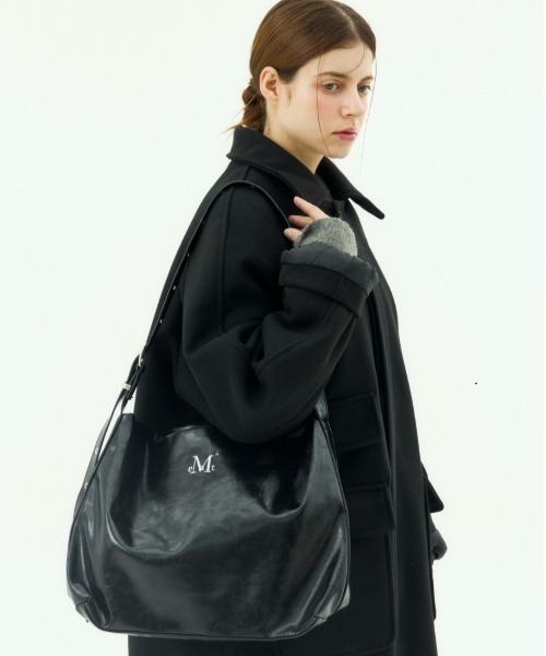 MUCENTブラックショルダーバッグ MUCENT ショルダーバッグ バッグ 「MUCENT」ブランド直輸入正規