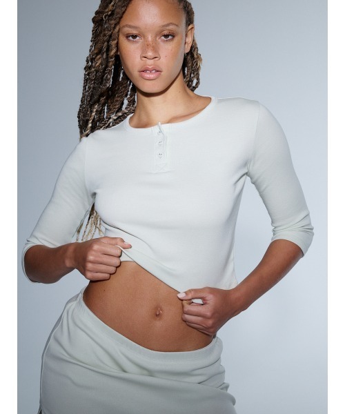 GLOWNY ヘンリーネック tシャツ 3/4 BUTTON FLY TEE レディース