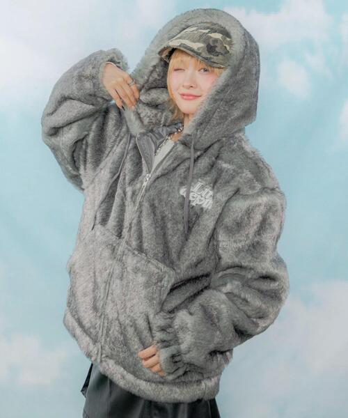 激レア新品未開封Rady大人気フードロゴファーブルゾン S完売品 Rady