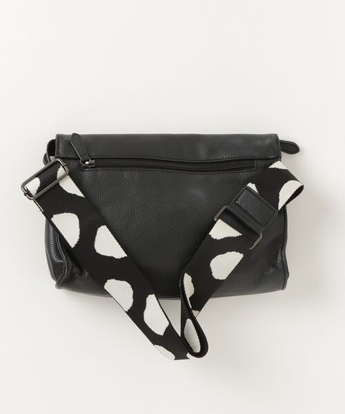 ear ショルダーバッグ 黒 ear PAPILLONNER（イア パピヨネ） ショルダーバッグ FREE ブラック