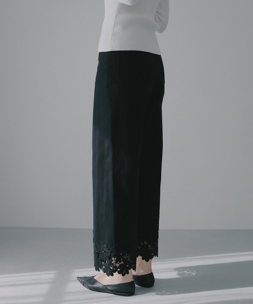 ジーンズ デニム デニムパンツ COTTON LACE DOCKING PANTS レディースの画像