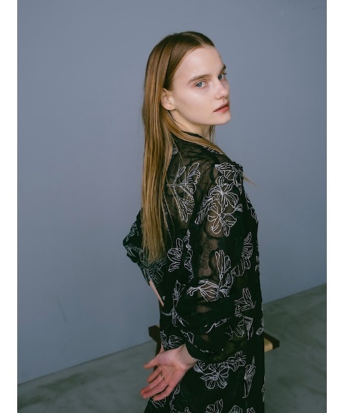 sahara（サハラ） ブラウス シャツ Flower Embroidery Over Shirt