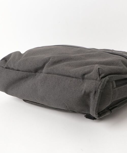 「TUMI」 ワンポイント2WAYバッグ - グレー メンズの画像