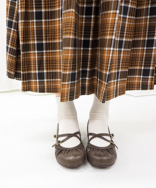 byあしながおじさん パンプス ギャザーストラップパンプス