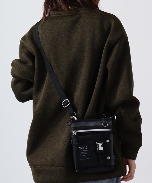 W&LTウォルト　ピストル型２WAYバッグ　ショルダーバッグ＆ハンドバッグ W&LTウォルト ピストル型2WAYバッグ ショルダーバッグ