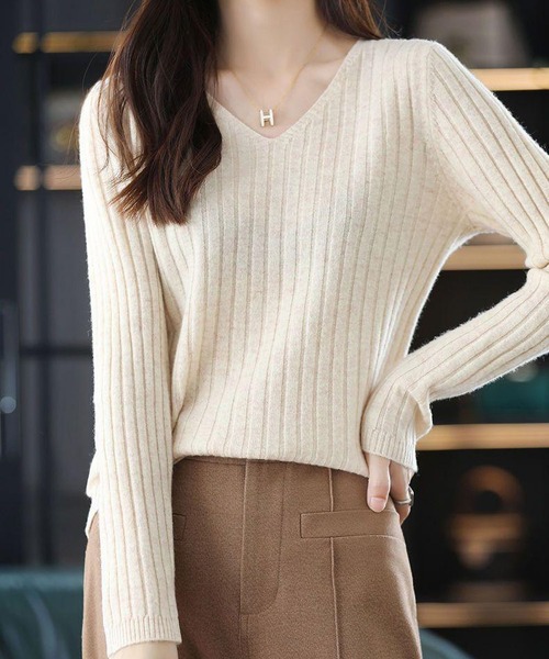 CHANEL アイボリー Vネックニット BLANC FICELLE ニット セーター ルーズシルエット Vネックニット