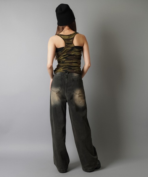 トップス　オリーブグリーン SLY（スライ）の「ZIP UP DAMAGE CROPPED TOPS ジップアップ