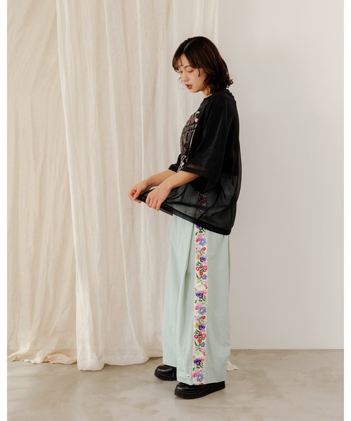 ☆スカラー　152617：ラビル箔プリント オーガンジー重ねプルオーバー ScoLar tシャツ 152617：ラビル箔プリント オーガンジー重ねプル