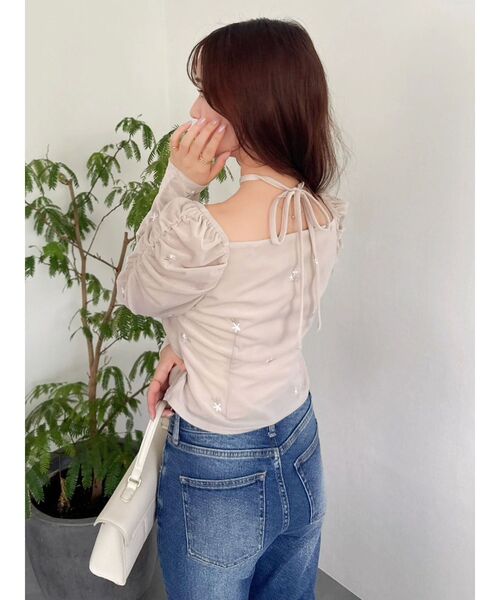 dazzlin（ダズリン） tシャツ フラワーシシュウベロアトップス