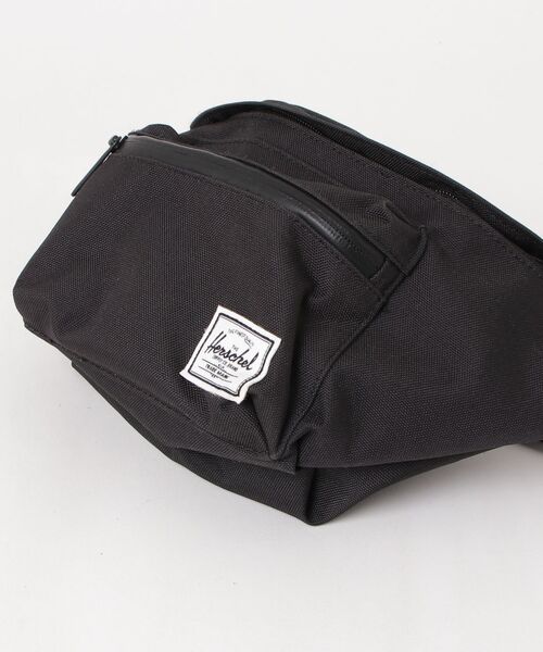 「Herschel Supply」 ワンポイントウエストバッグ - ブラック レディース_画像3
