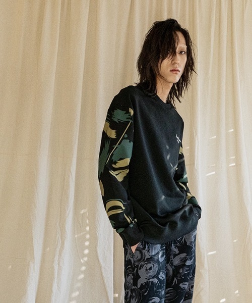 トレーナー スウェット 「JORENZ CARTIESS 」ルーズフィット カモフラージュスウェットシャツ / Loose fit camouflag JORENZ CARTIESS トレーナー スウェット 「JORENZ 」ルーズ