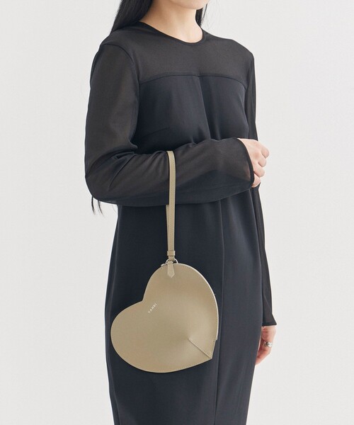 【YAHKI/ヤーキ】YH-641/ハートハンドバッグ　クラッチバック YAHKI（ヤーキ） ハンドバッグ 「YAHKI/ヤーキ」YH-641/ハート