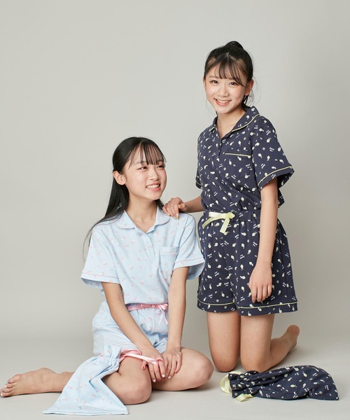 JENNI love パジャマ 「3点セット」巾着付き総柄プリントルーム