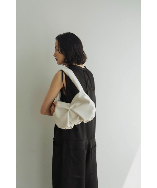 Knuth Marf（クヌースマーフ） ショルダーバッグ バッグ twist gather 
