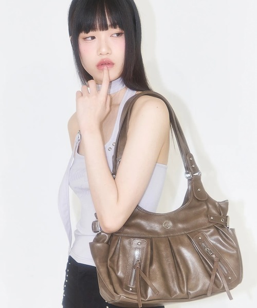 ILLIGO ショルダーバッグ バッグ 「日本未発売/WEB限定」ILLIGO