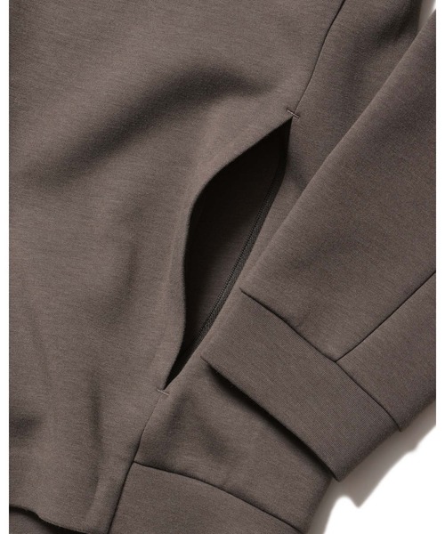 F.C.Real Bristol（エフシーレアルブリストル） パーカー TECH SWEAT