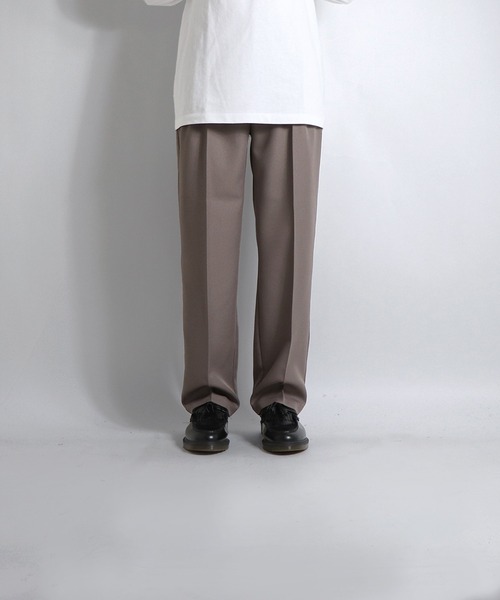 Confirm（コンファーム） スラックス 25SS 極美シルエット 脚長 タック