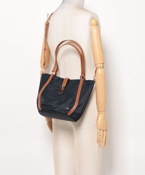 LA BAGAGERIE（ラバガジェリー） トートバッグ ひねり金具付き 