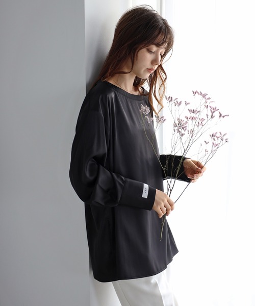 tシャツ name satin pullover / 袖ネームサテンプルオーバー レディース
