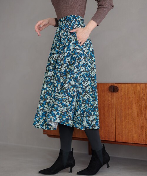 新品◎組曲L／大きいサイズ19号 上質シルク フラワープリントスカート 花柄 組曲（KUMIKYOKU） スカート ニュアージュフラワープリント スカート