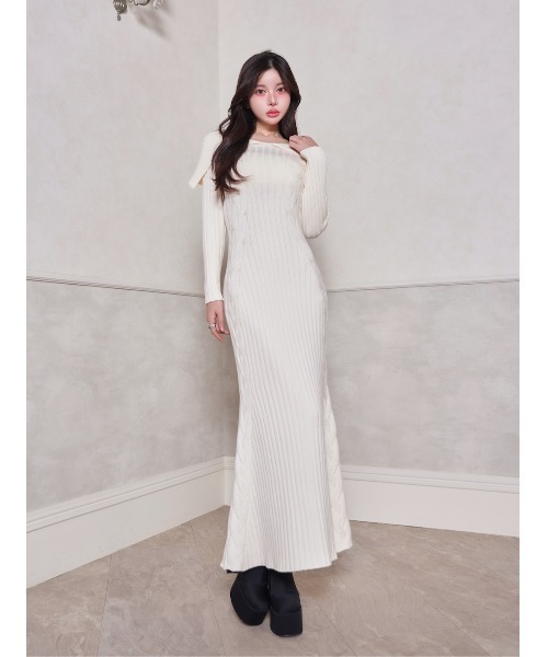 Darich（ダーリッチ） ワンピース ケープカラーケーブルロング