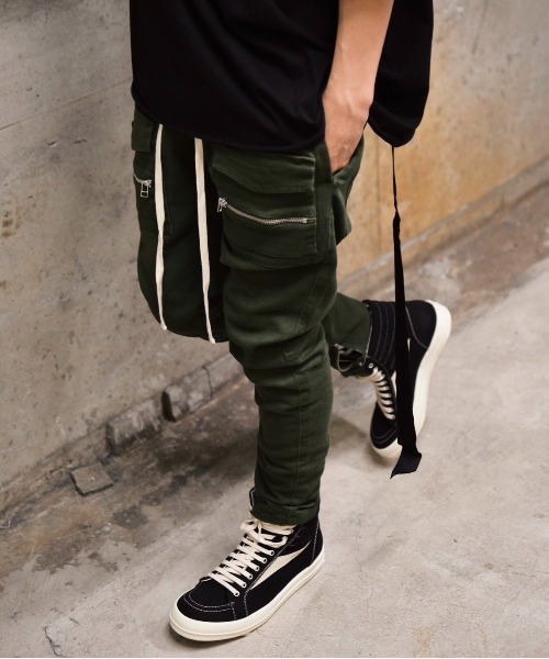 THEREDTHREAD S droop denim pantsコンビニ支払い❌ - メルカリ