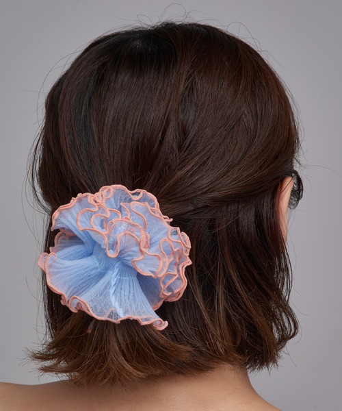 メグえもん様 ハーフ シュシュ☆ビーズ ヘアゴム☆ハンドメイド 春色セール ハーフ シュシュ☆ビーズ ヘアゴム☆ハンドメイド 海カラー