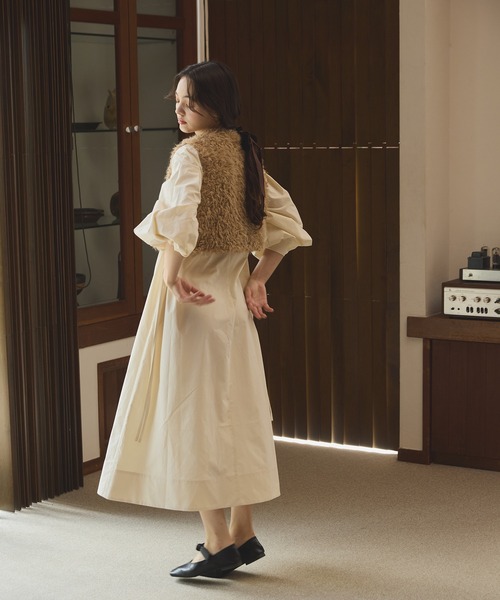 OLUN ショートリボンファーベスト ベージュ OLUN ショートリボンファーベスト ベージュ Short ribbon fur vest