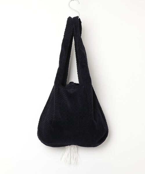 mina perhonen（ミナペルホネン） 刺繍トートバッグ - ネイビー