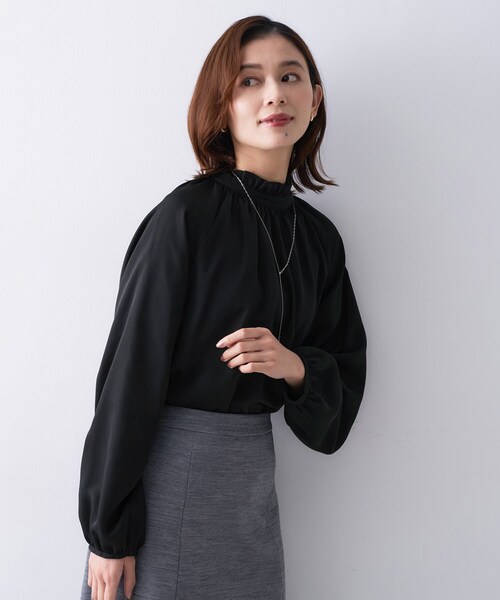 UNTITLED（アンタイトル） ブラウス シャツ 「エレガント/お仕事着にも