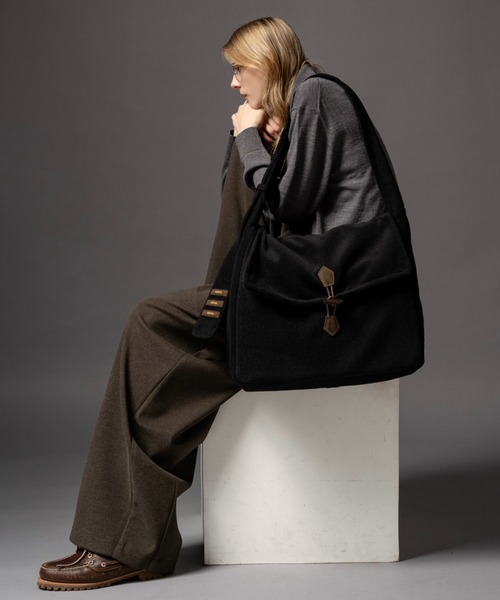 CIVVY. ショルダーバッグ Felt Shoulder Bag - フェルトショルダー
