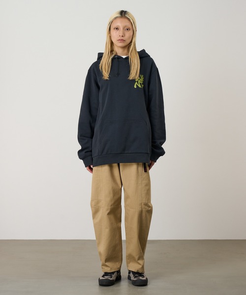 Gramicci（グラミチ） パーカー RUNNING MAN HOODED SWEATSHIRT 