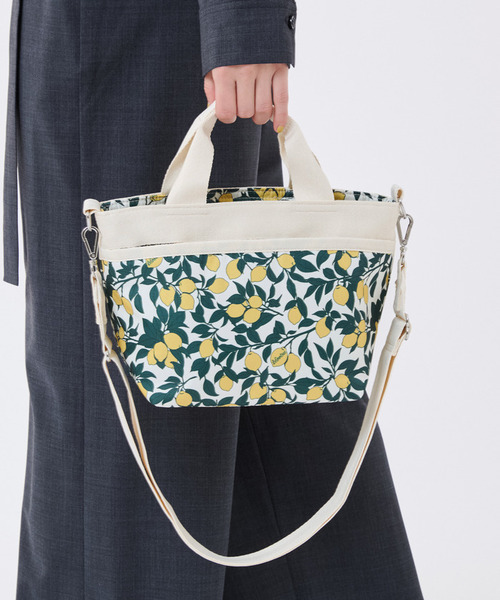 LeSportsac（レスポートサック） トートバッグ SMALL BUCKET TOTE