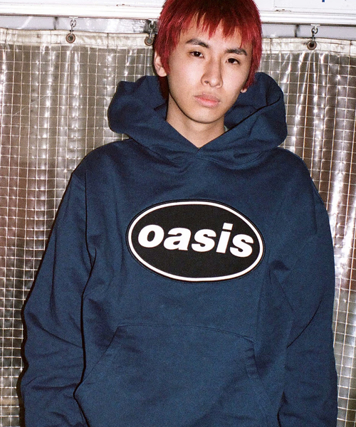 PLEASURES（プレジャーズ） パーカー × OASIS KNEBWORTH HOODIE メンズ