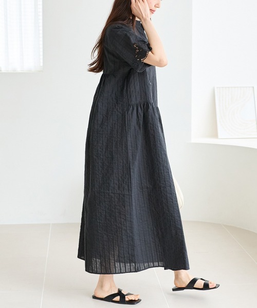 LAVEANGE（ラビアンジェ） シャツワンピース 「洗える」袖刺繍ドビー
