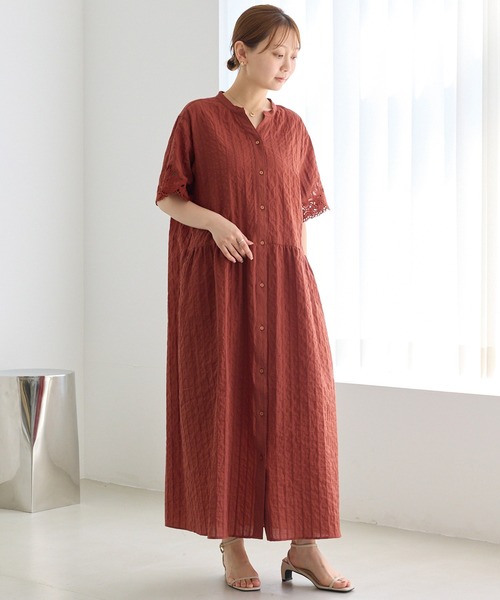 LAVEANGE（ラビアンジェ） シャツワンピース 「洗える」袖刺繍ドビー