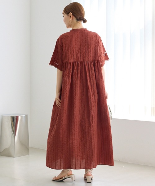 LAVEANGE（ラビアンジェ） シャツワンピース 「洗える」袖刺繍ドビー